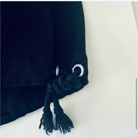 Zara Woman Cargo Mini Short Side Tie-Up Skirt, Black, Size L - Picture 6 of 11